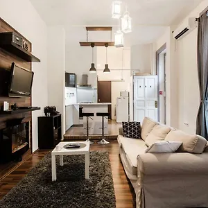 Orsi's Sweet & Lovely Apartamento Budapest